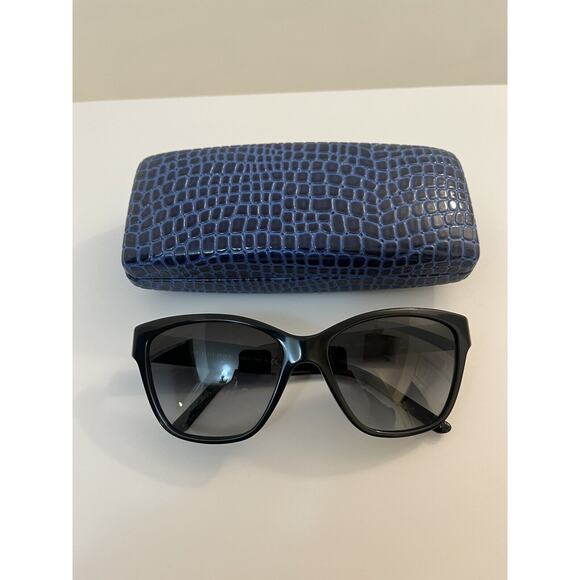 Made in Italy! Burberry Sunglasses - Black With White and Gray Checkered Design - Picture 1 of 7